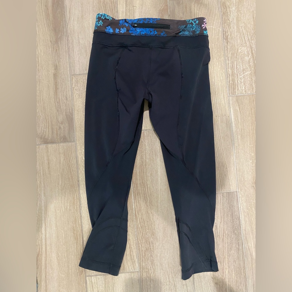 6 pairs of leggings (4 Lululemon, 1 Alo, 1 Gymshark) - sold together - Picture 3 of 16